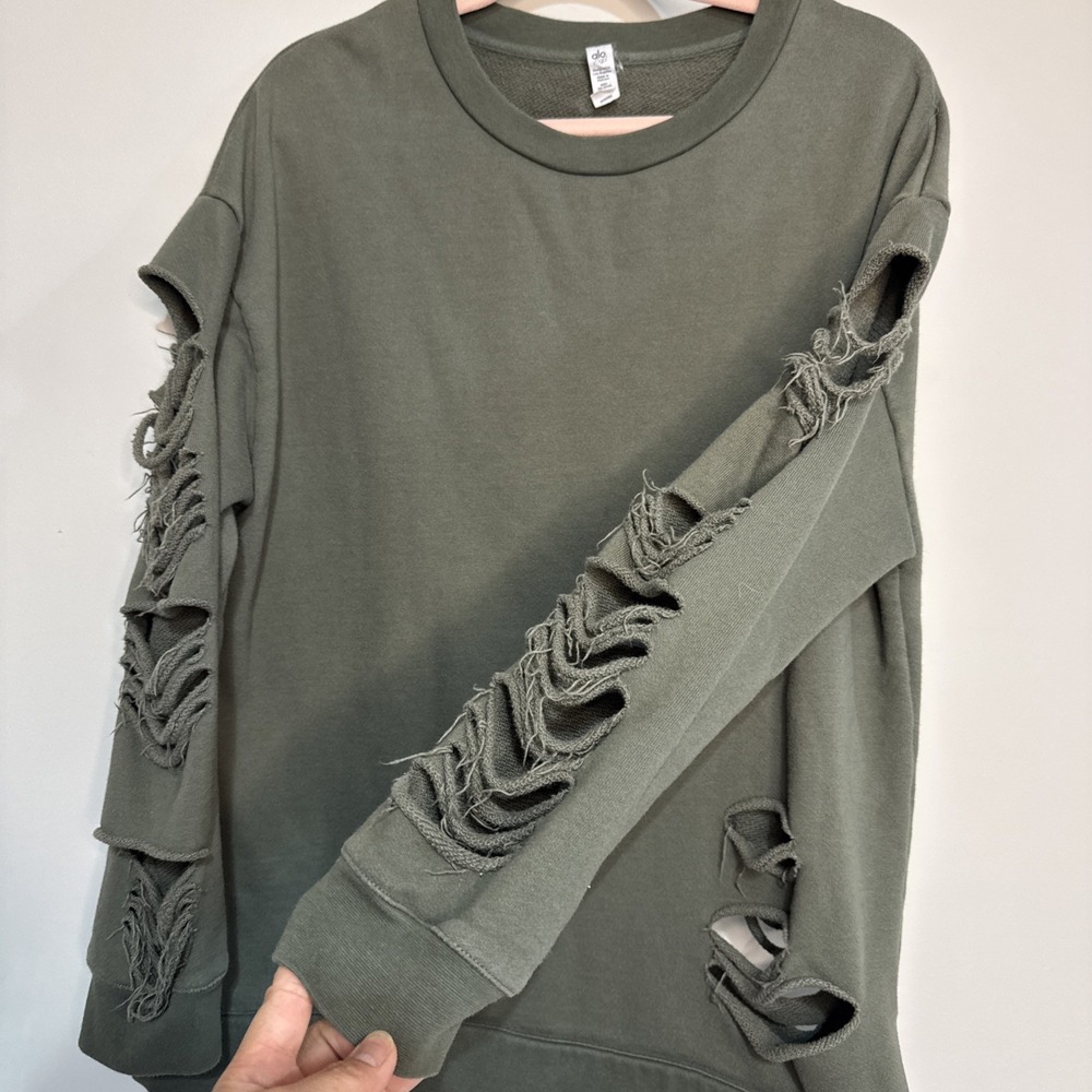ALO Yoga Fade Distressed Pullover Crewneck‎ Sweatshirt Womens Size M Green #094 - Picture 5 of 16